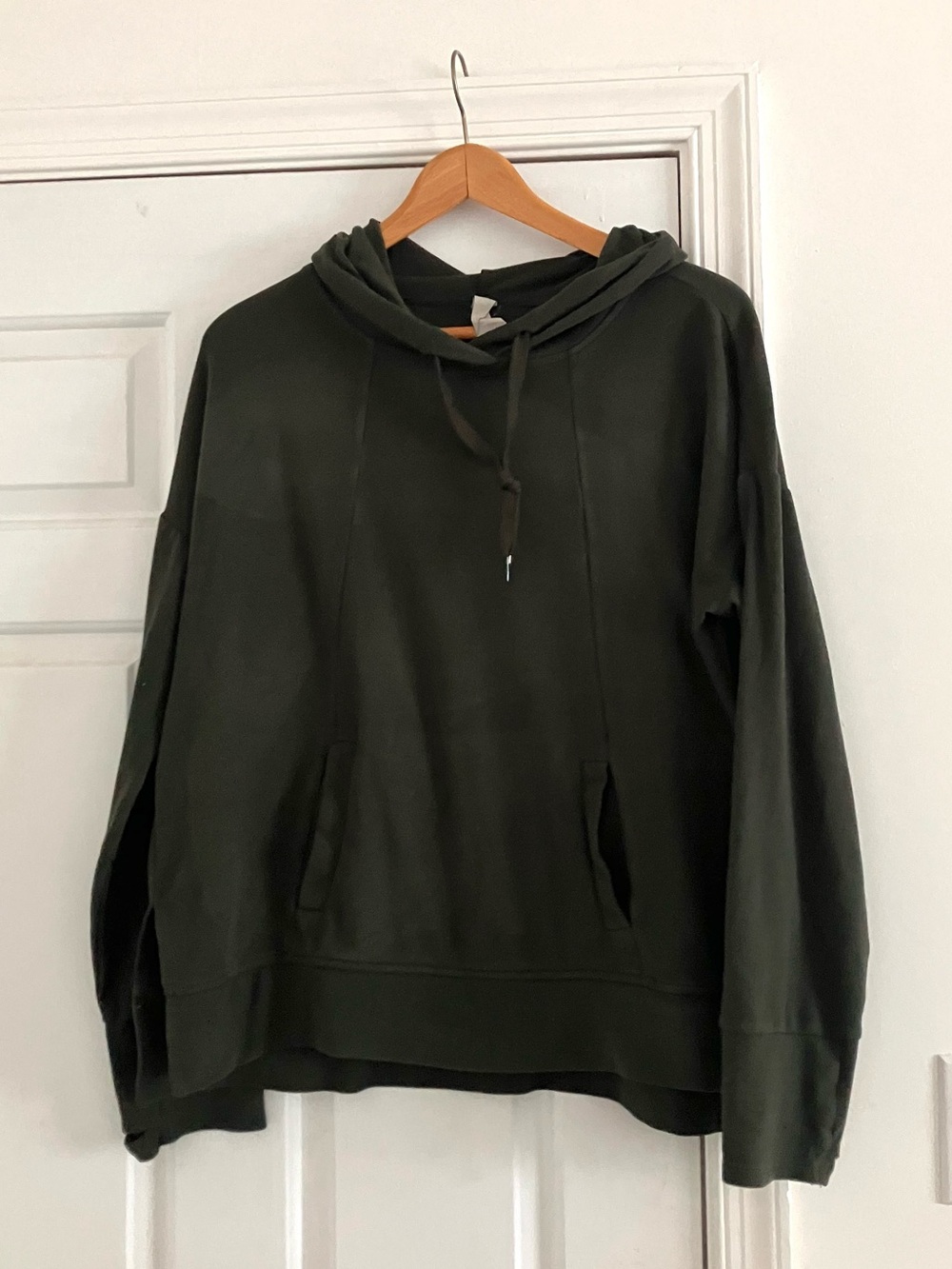 Women’s Olive Green Pullover Athletic Gym Basic Baggy Hoodie-size Medum